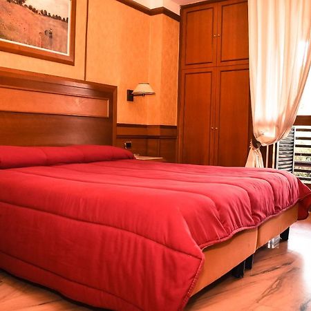 Hotel Miravalle Napoli Bagian luar foto