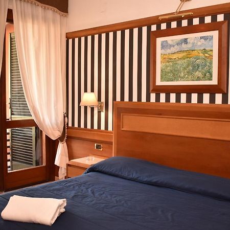 Hotel Miravalle Napoli Bagian luar foto