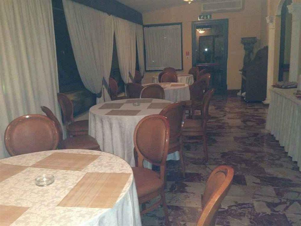 Hotel Miravalle Napoli Bagian luar foto