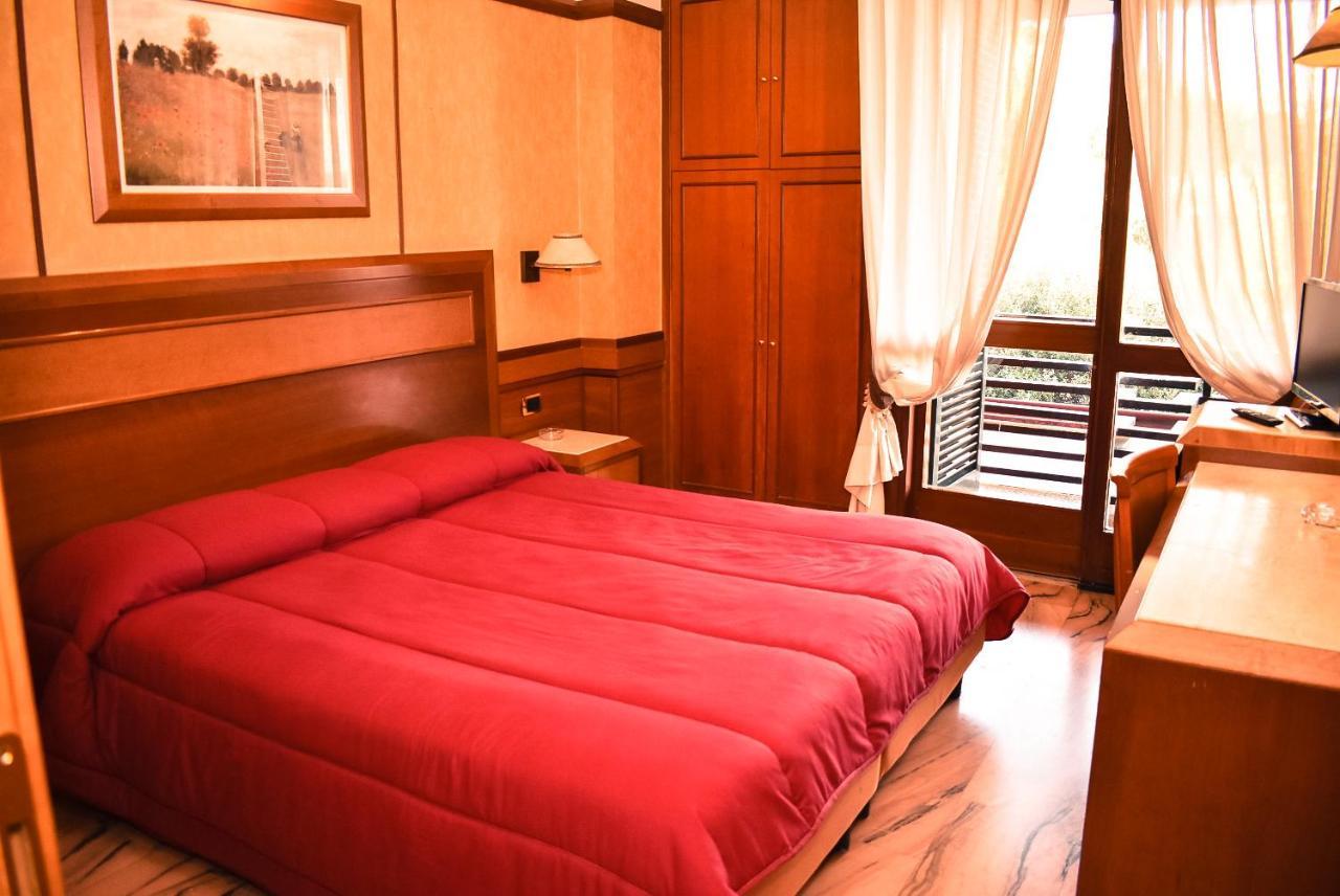 Hotel Miravalle Napoli Bagian luar foto