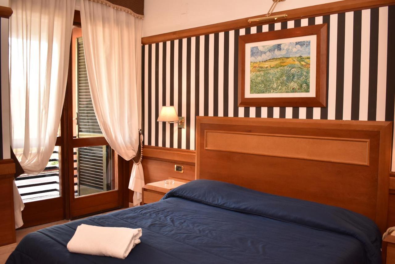 Hotel Miravalle Napoli Bagian luar foto