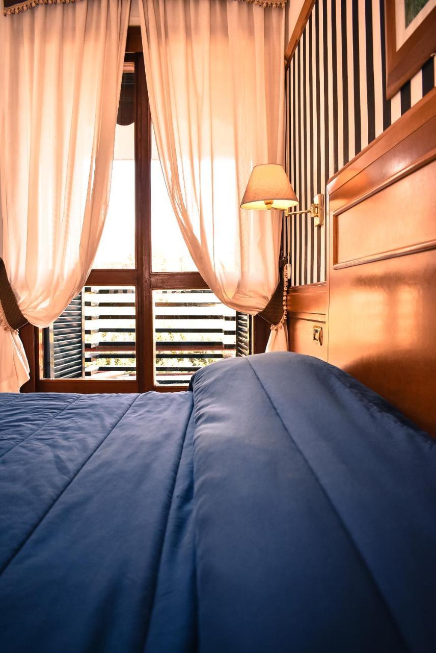 Hotel Miravalle Napoli Bagian luar foto