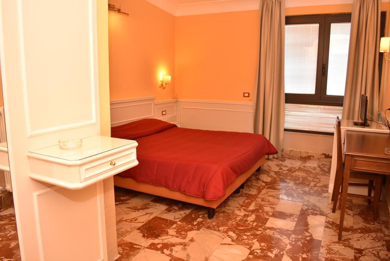 Hotel Miravalle Napoli Bagian luar foto
