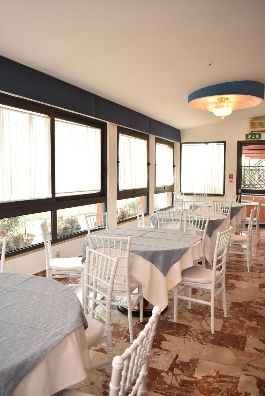 Hotel Miravalle Napoli Bagian luar foto