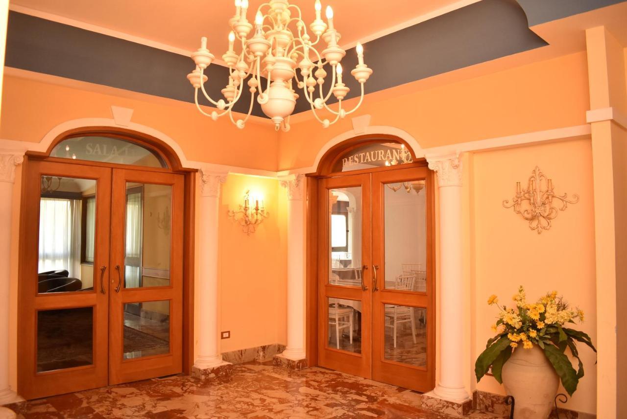 Hotel Miravalle Napoli Bagian luar foto